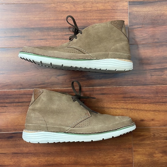 Clarks Boots - Picture 3 of 4